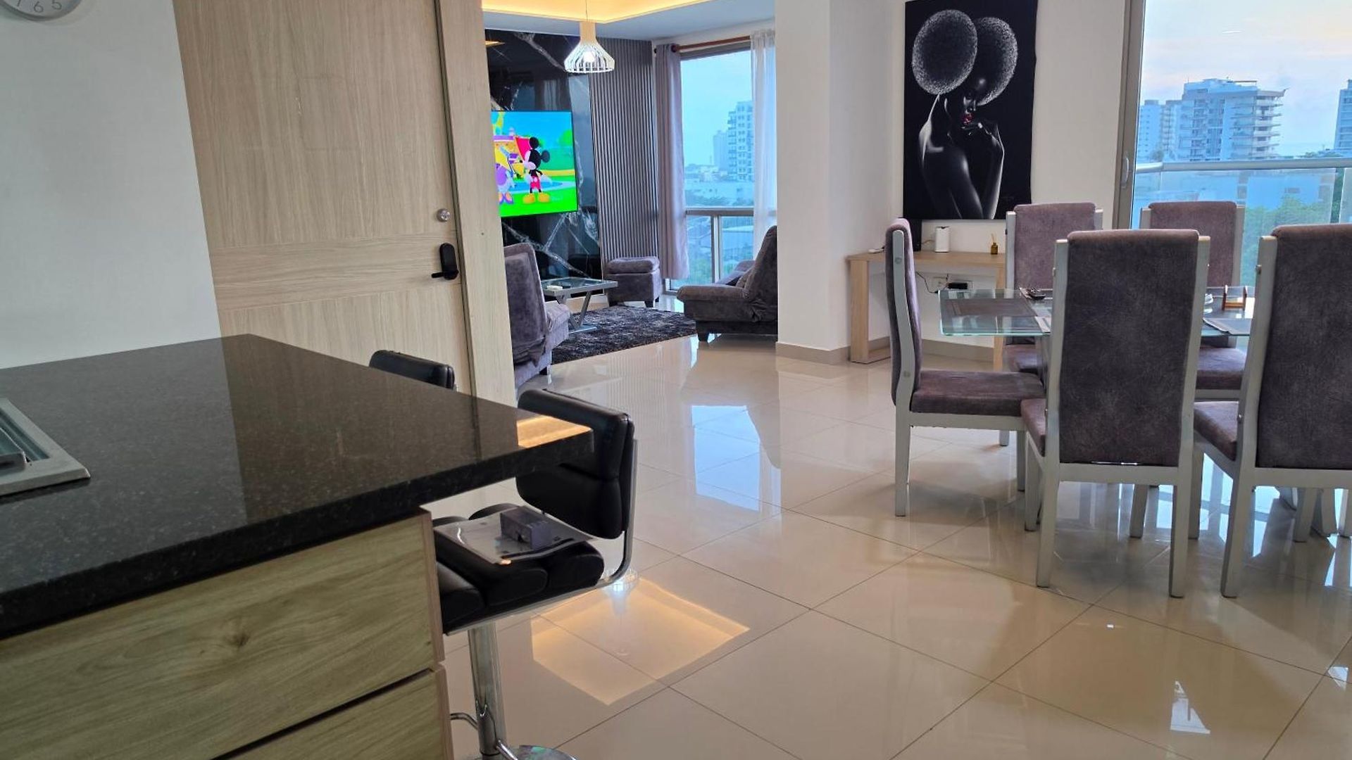 Apartamento Luxury 3br 2ba Penthouse Close To Airport-beach-rooftop Pool *