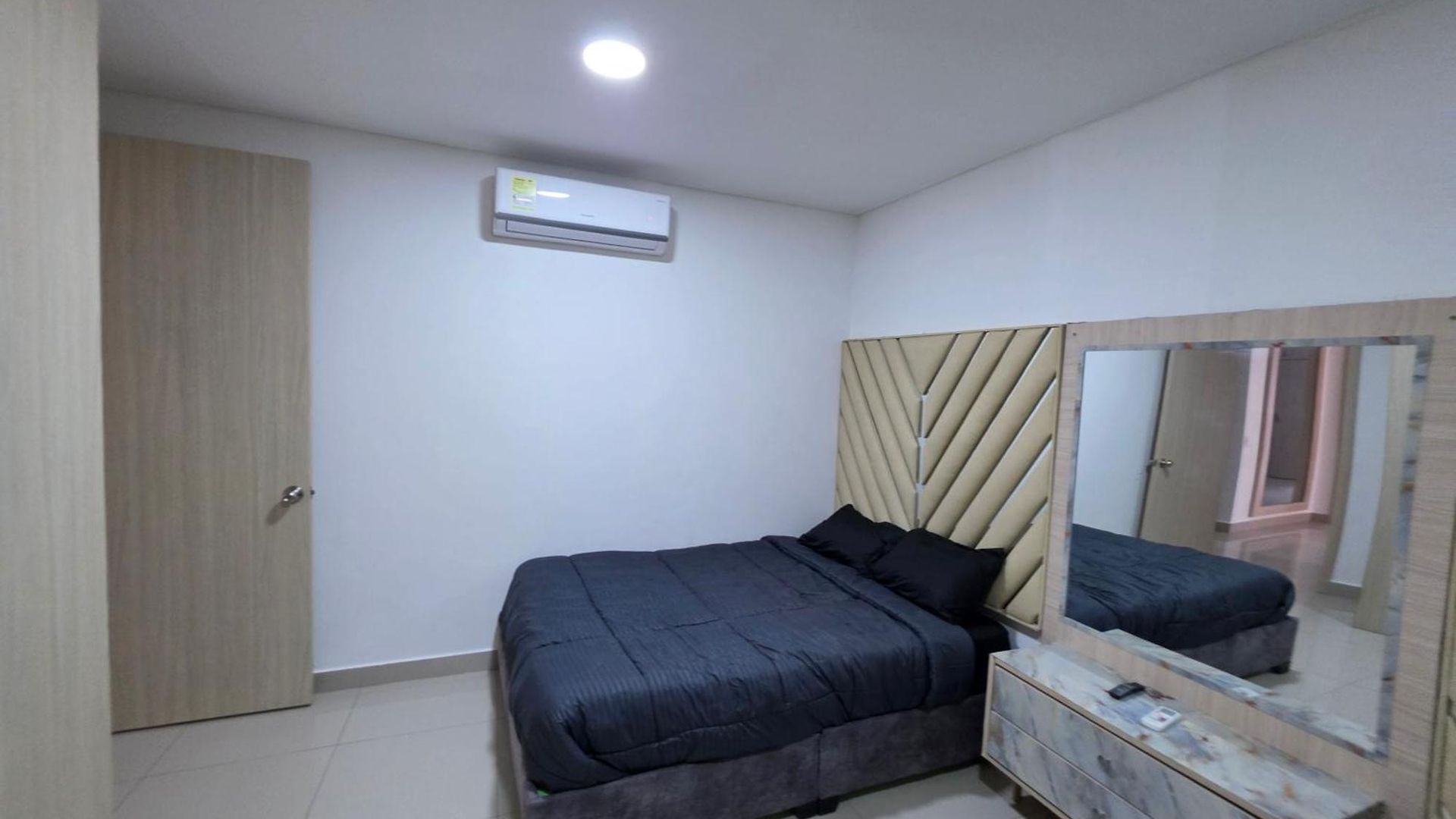 Luxury 3br 2ba Penthouse Close To Airport-beach-rooftop Pool Apartamento Cartagena