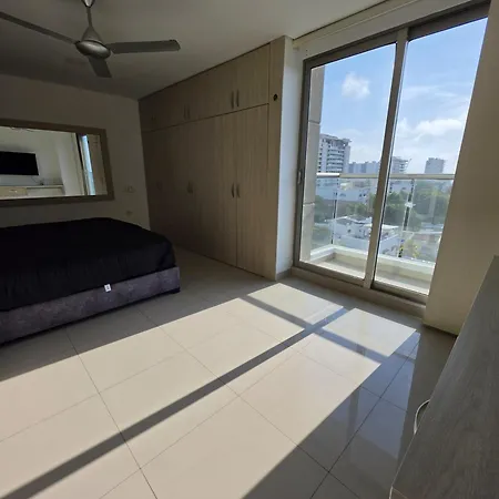 Apartamento Luxury 3br 2ba Penthouse Close To Airport-beach-rooftop Pool *