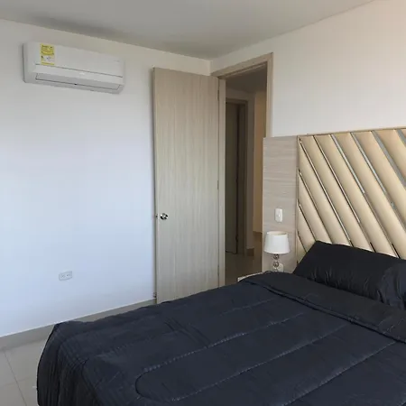 Luxury 3br 2ba Penthouse Close To Airport-beach-rooftop Pool * Cartagena