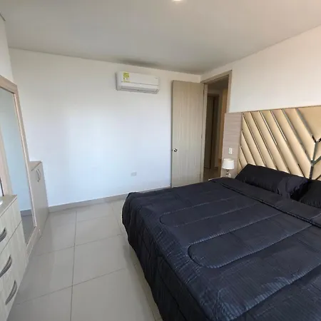Luxury 3br 2ba Penthouse Close To Airport-beach-rooftop Pool Apartamento *