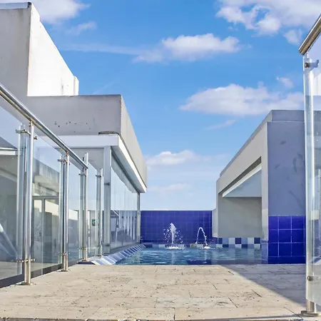 Luxury 3br 2ba Penthouse Close To Airport-beach-rooftop Pool Apartamento Cartagena